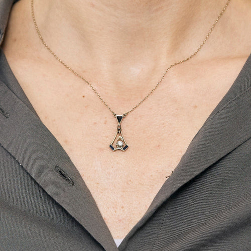 Collier Collier en or blanc, saphirs et diamant 58 Facettes DV0013-28