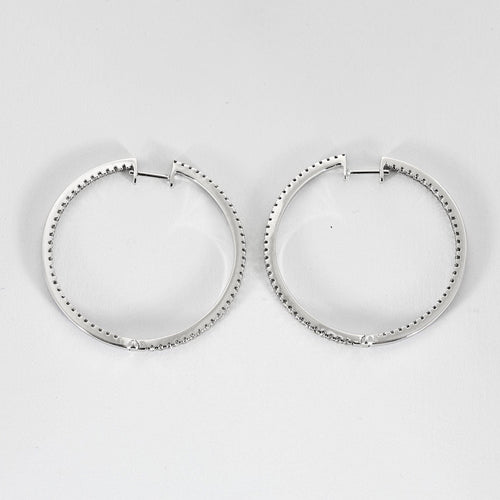 Boucles d'oreilles Paire d'anneaux d'oreilles en or gris et diamants 58 Facettes DV11154-2