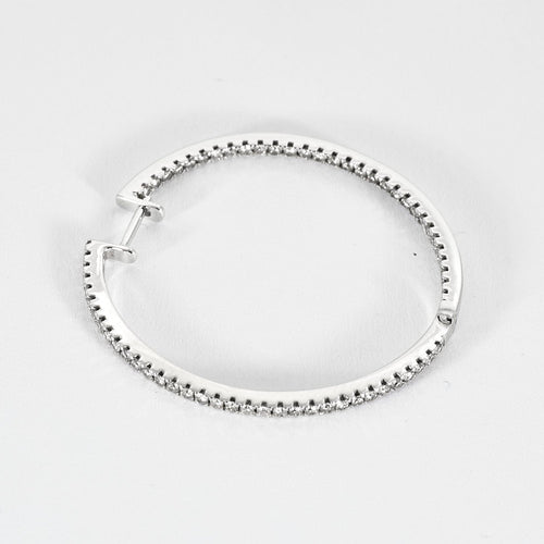 Boucles d'oreilles Paire d'anneaux d'oreilles en or gris et diamants 58 Facettes DV11154-2