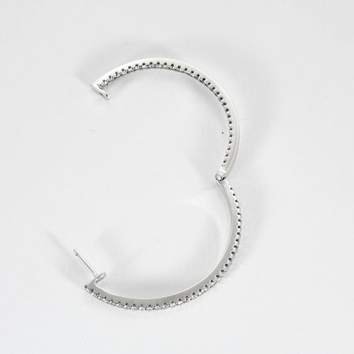 Boucles d'oreilles Paire d'anneaux d'oreilles en or gris et diamants 58 Facettes DV11154-2