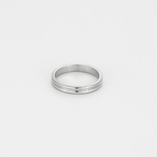 Bague 52 BOUCHERON - Godron - Alliance en platine. 58 Facettes DDV12411-3