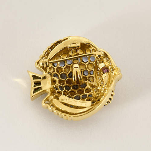 Broche Jean Vitau - Ravissante Broche Poisson en or jaune, saphirs de couleurs et tourmaline 58 Facettes DV16301-6