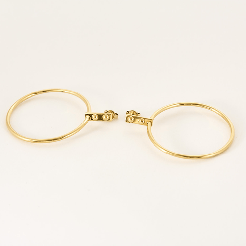 Boucles d'oreilles LOUIS VUITTON - Paire d'anneaux d'oreilles en or jaune 58 Facettes DV16301-1