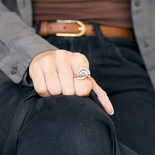 Bague en or rose et or gris diamants et rubis de synthèse