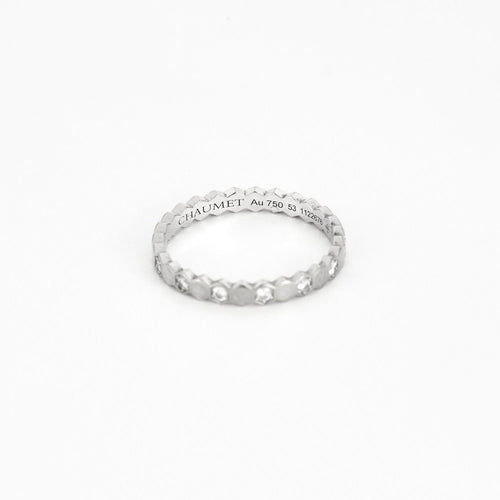 Bague 53 CHAUMET - Bee my Love - Alliance en or blanc et diamants 58 Facettes DV16456-1