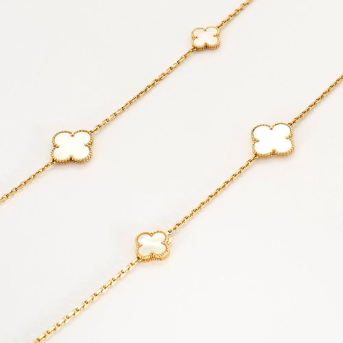 Collier VAN CLEEF & ARPELS - Magic Alhambra – Sautoir seize motifs en or jaune et nacre blanche. 58 Facettes DV17159-1