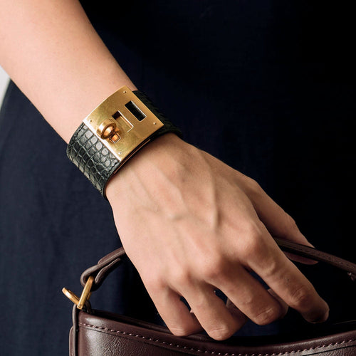 Bracelet HERMES - Kelly Twist grand modèle - Bracelet manchette cuir et métal doré 58 Facettes DV17381-2