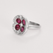 Bague 54 Bague "Fleur" en or gris, rubis et diamants 58 Facettes DV0870-4-54-24