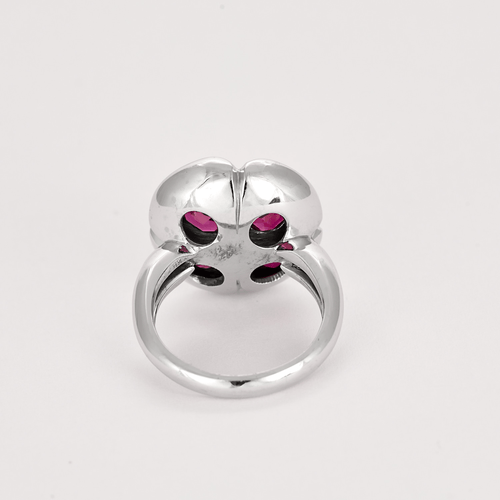 Bague 54 Bague "Fleur" en or gris, rubis et diamants 58 Facettes DV0870-4-54-24