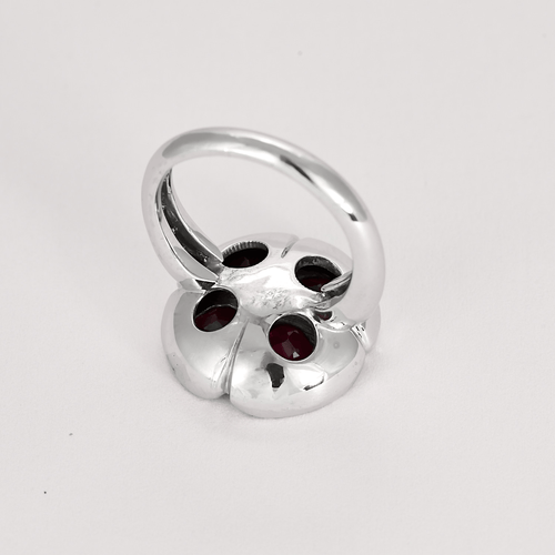 Bague 54 Bague "Fleur" en or gris, rubis et diamants 58 Facettes DV0870-4-54-24