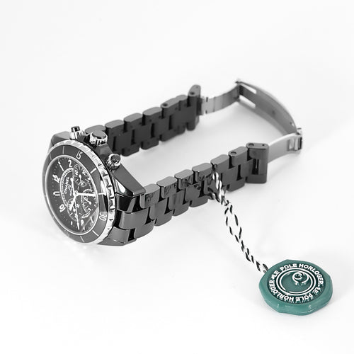 CHANEL - Montre J12 Chronographe en céramique noire