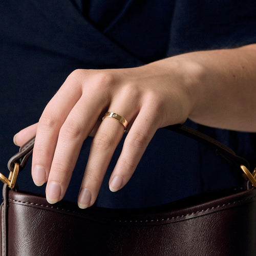 Bague 49 CARTIER - Love - Petit modèle 1 diamant - Bague en or jaune et diamant 58 Facettes DV15875-2-49-2