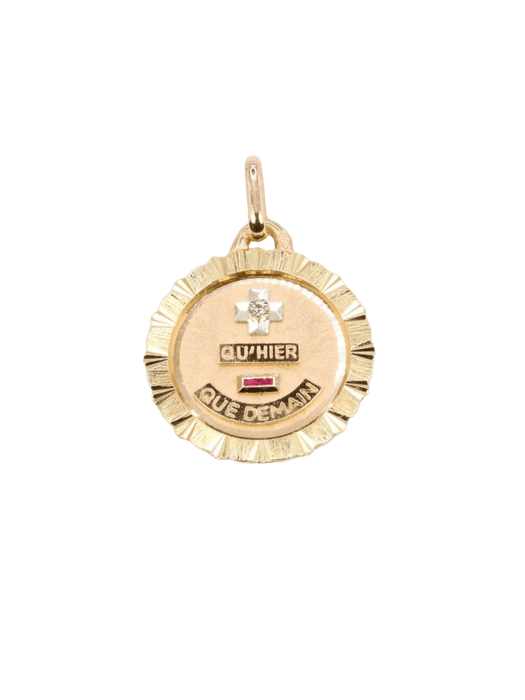 Pendentif AUGIS - Médaille amour ronde striée or jaune diamant rubis 58 Facettes J475