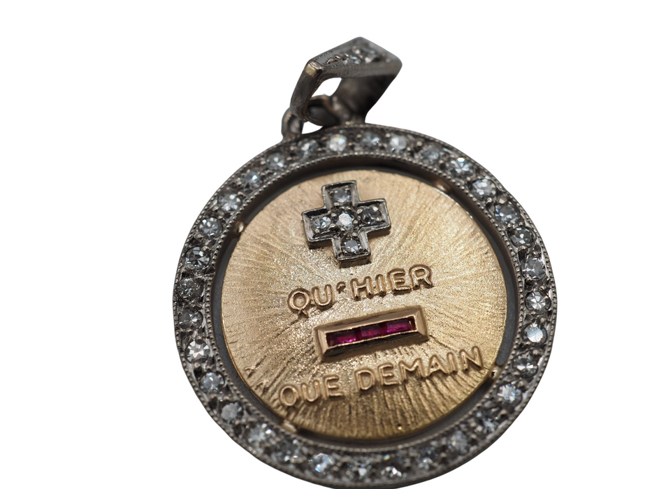 Augis gold diamond medal