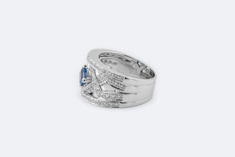 Ring Bandring van 18 kt witgoud met diamanten en saffier 58 Facettes anl830