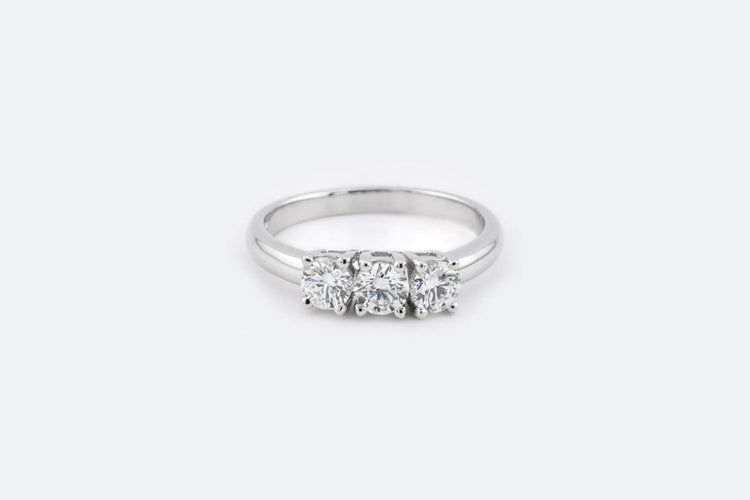 Bague Oro Bianco / 21 Trilogie - Bague en or blanc 18 ct et diamants 0,37 ct 58 Facettes anl925
