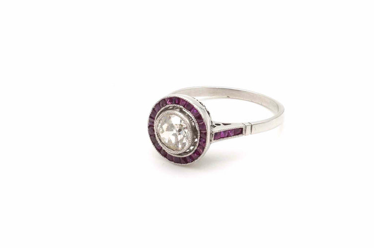 Bague 57 Art déco - Bague en platine, diamants et rubis 58 Facettes 24714