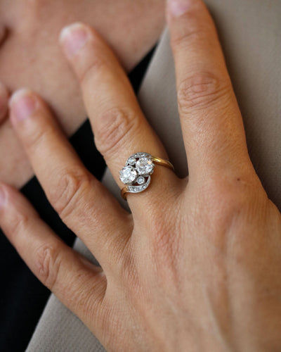 Bague 56 Bague Toi & Moi tourbillonnante en or jaune et platine, diamants 58 Facettes C2066