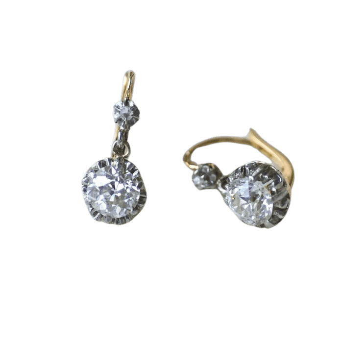 Boucles d'oreilles Dormeuses diamants 2,45 Cts, ors et platine 58 Facettes