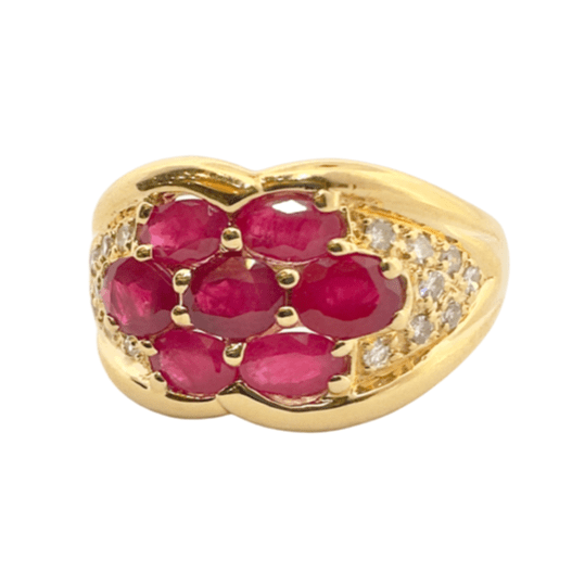 Bague Bague vintage en or jaune , rubis et diamants 58 Facettes