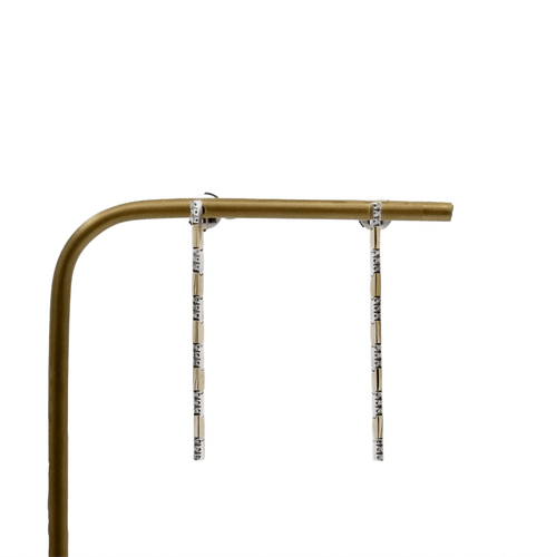 Boucles d'oreilles Pendants d’oreilles baguettes en or 18K et diamants 58 Facettes REF2304-44