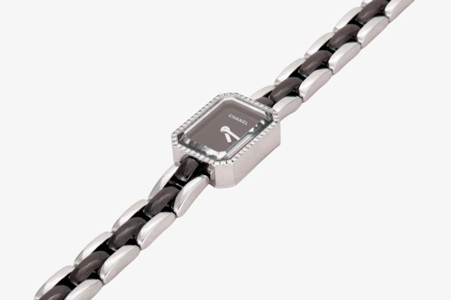 Estimer un bijou Chanel