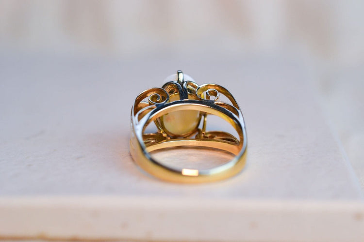 Inel 51.5 Inel cu opal cabochon din aur galben de 14 carate 58 Facettes 3763