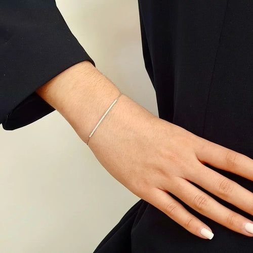Bracelet Bracelet barrette en or blanc 18 carats et diamants 58 Facettes BVP-BRA-0108