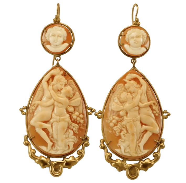 Boucles d'oreilles Antique cameos gold earrings 58 Facettes 7654