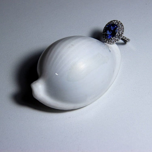 Guidetti-ring - Ring i hvitt gull med tanzanitt og diamanter 58 Facettes G2437