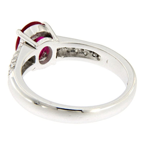 Anello Anello in oro bianco con rubini e contorno di diamanti 58 Facettes G2638