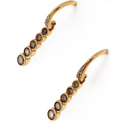 https://www.gioielleriaguidetti.it/wp-content/uploads/2023/01/G3241-orecchini-oro-rosa-pendenti-diamanti-brillanti-brown-3.jpg