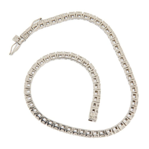 https://www.gioielleriaguidetti.it/wp-content/uploads/2023/03/G3296b-bracciale-tennis-occasione-oro-diamanti-brillanti.jpg