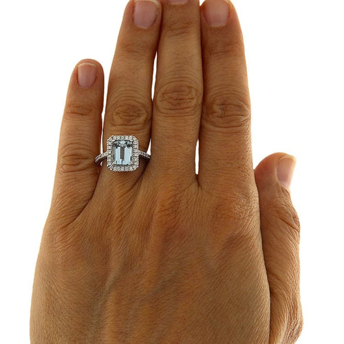 https://www.gioielleriaguidetti.it/wp-content/uploads/2025/05/G3756-anello-oro-bianco-diamanti-brillanti-acquamarina-3.jpg