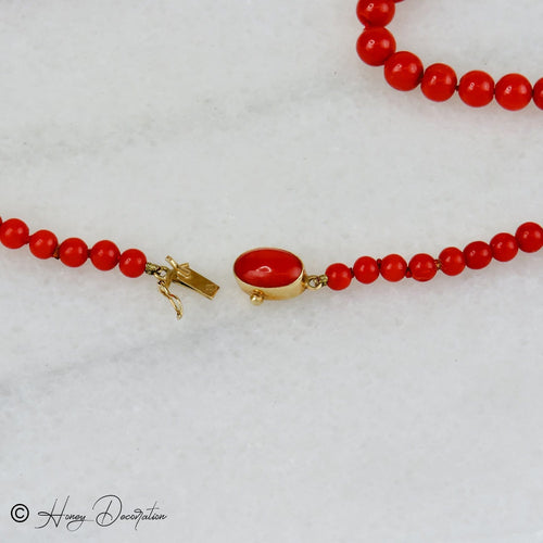 Collar Collar de coral con cierre de oro amarillo de 18 quilates 58 Facettes 2523