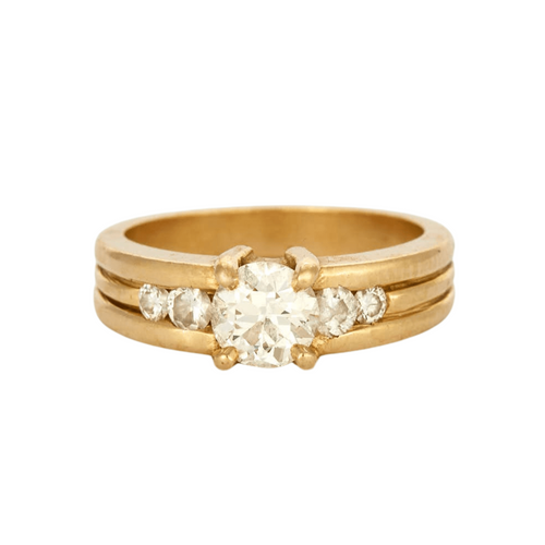 Bague 52 Bague or jaune sertie de diamants 58 Facettes GU42