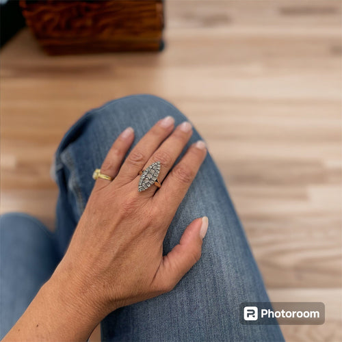 Bague Belle Époque - Bague navette en or 18K, argent et diamants 58 Facettes