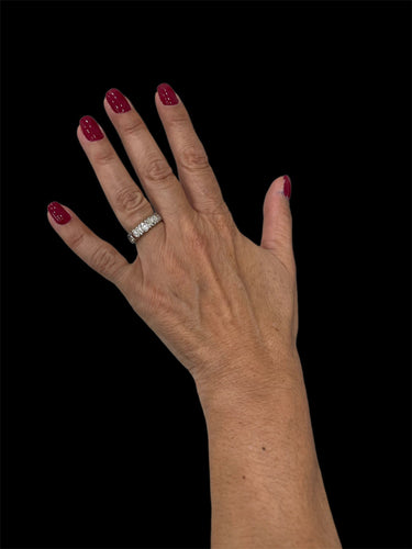 Bague 51 Marina B - Bague bandeau en or 18 carats et diamants 58 Facettes