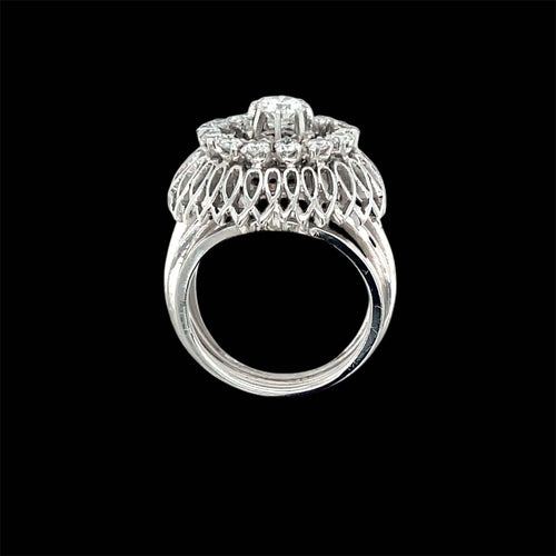 Bague 50 Bague bombe vintage en or blanc 18k et diamants 58 Facettes