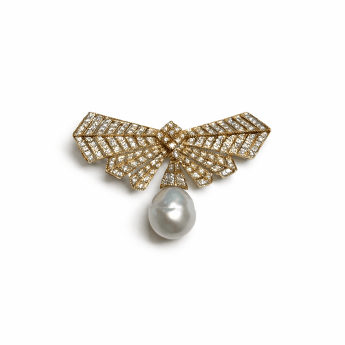 Broche Broche Cléopâtre en or jaune 18k, diamants et perle de culture 58 Facettes REF2576-344