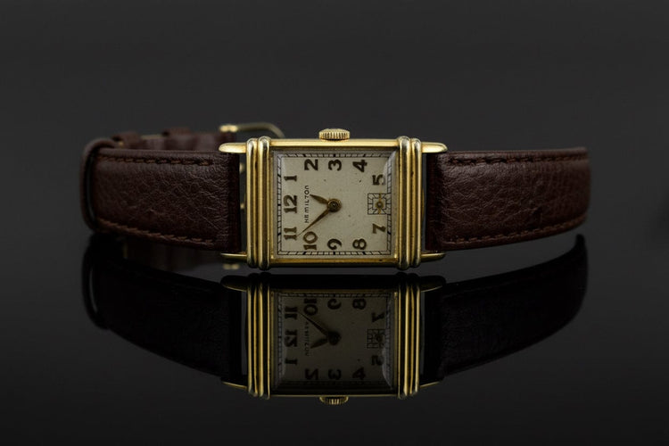 Montre Hamilton Lester - Montre bracelet rectangulaire vers 1941 58 Facettes