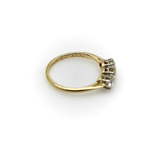 Bague Art déco - Bague trois pierres en or jaune 18k, platine et diamants 58 Facettes A2003U