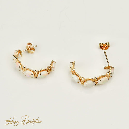 Earrings Vintage 14-carat yellow gold and opal earrings 58 Facettes 2870