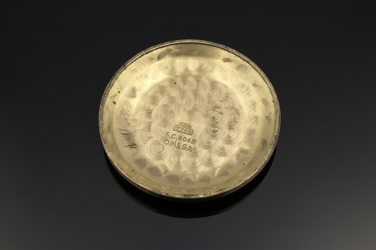 Montre Omega - Montre en or calibre 280 à remontage manuel 58 Facettes