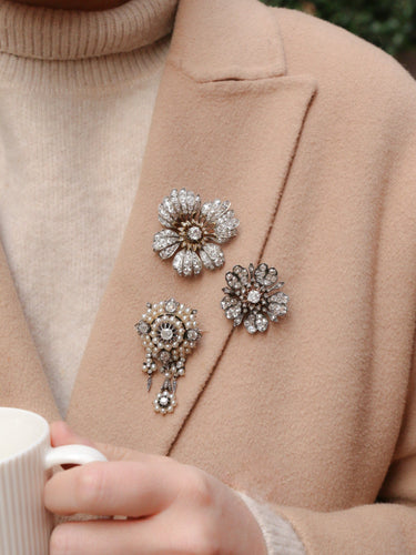 Broche Broche guirlande ancienne en or 18k et argent, perles fines et diamants 58 Facettes 340B