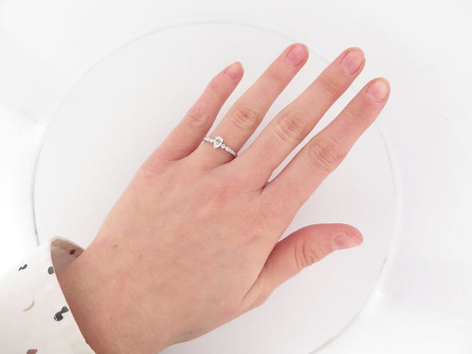 Bague 54 Guérin Joaillerie - Bague solitaire Diamant de Rosée en or blanc 18k 58 Facettes 266000