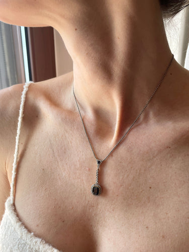 Collier Pendentif collier - Saphir coussin 3 ct et diamants en or 18k 58 Facettes