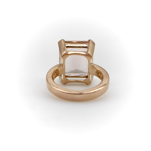 Bague Bague vintage en or rose 14k avec morganite taille émeraude 58 Facettes A2001X