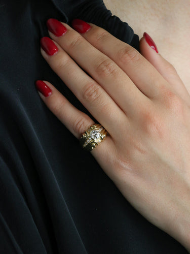 Bague 44.5 Bague vintage à godrons en or jaune 18 carats et diamants 58 Facettes 1111.3