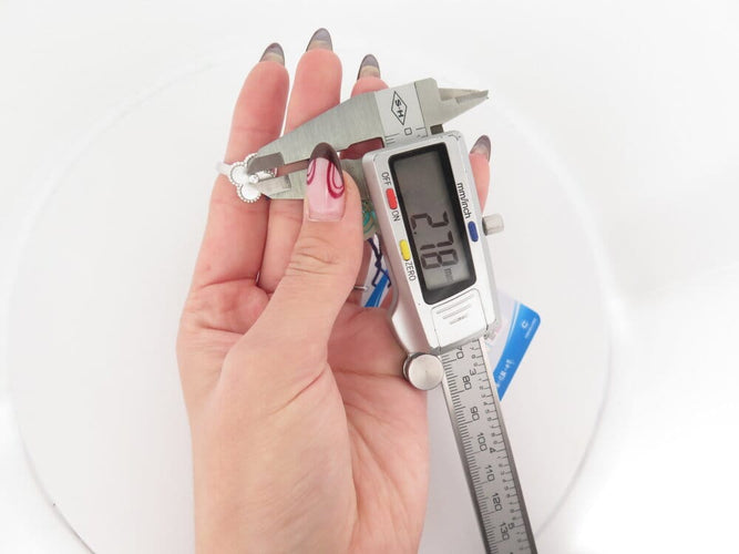 Bague 52 Van Cleef & Arpels Vintage Alhambra - Bague en or blanc 18k avec diamant 58 Facettes 264866